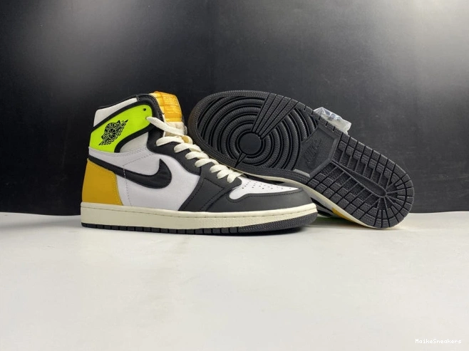 MaikeSneakers AIR RETRO 555088-118 OG 'VOLT JORDAN HIGH GOLD' 1 0804